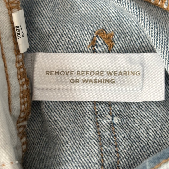 NWT Ann Taylor Loft Women Lt Blue Jeans Kick Crop Curvy High Rise Raw Edge 36/12 - Picture 10 of 10